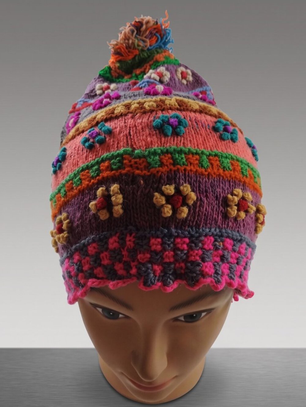 Andean Chullo Hat – Natural Wool, Warmth, Traditional Cusco Color